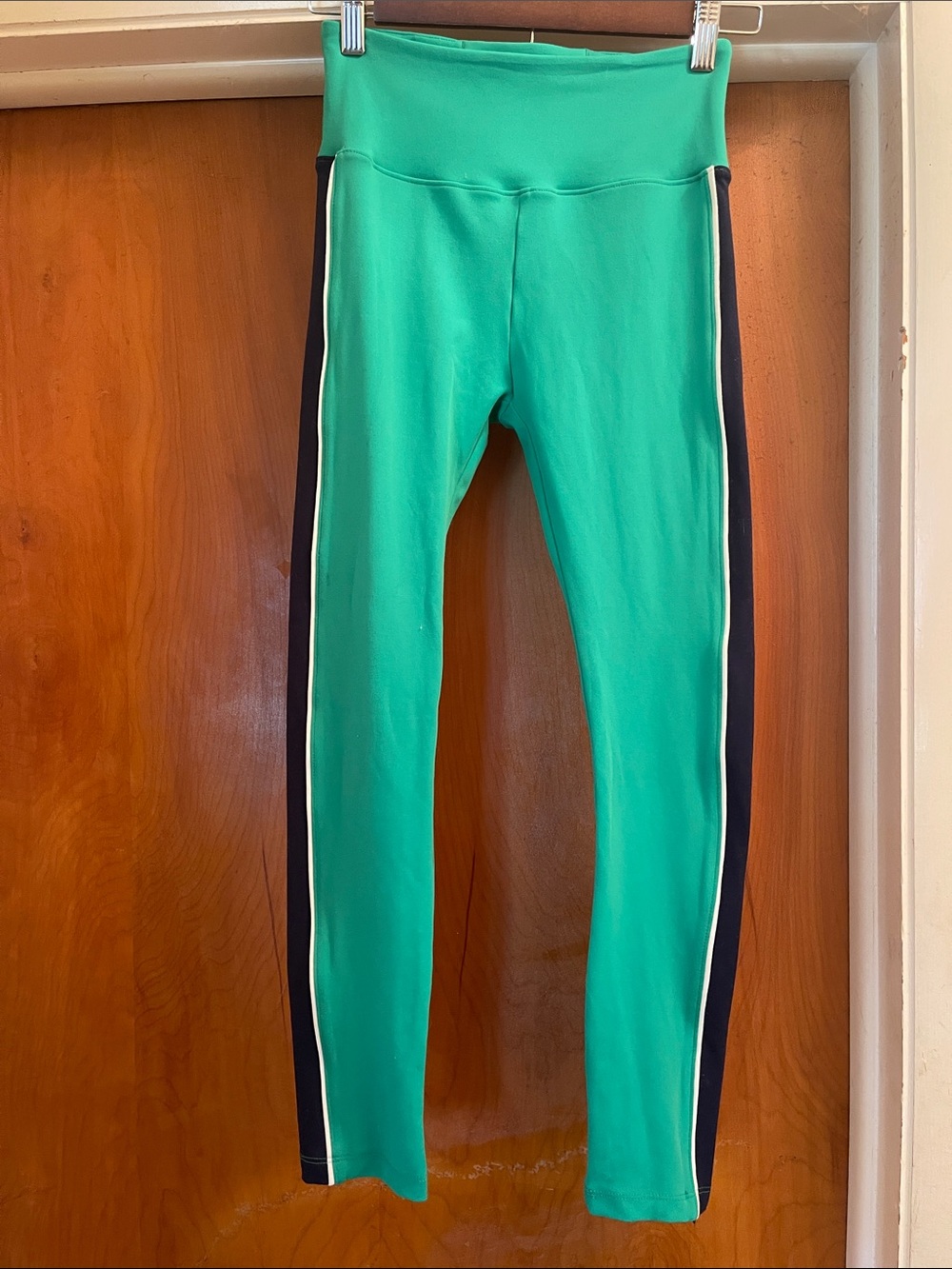Women's Ankle Leggings with Side Stripe - Green